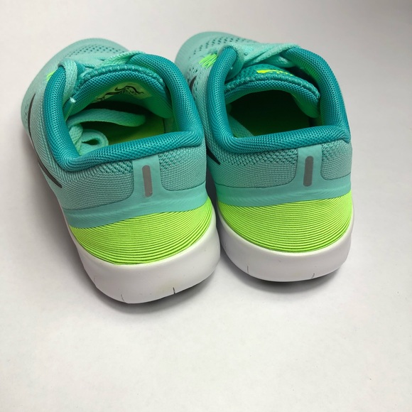 Nike Free RN - Picture 3 of 5